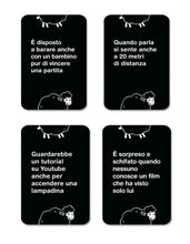 Carica l'immagine nel visualizzatore di Gallery, Clementoni Carte Da Gioco Per Adulti - La Pecora Nera, Gioco da Tavolo 16-99 Anni, 3-8 Giocatori, Giochi di Società Divertenti tra Amici, Made In Italy, 16816