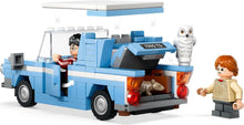 Carica l&#39;immagine nel visualizzatore di Gallery, LEGO Harry Potter Ford Anglia Volante, Modellino di Macchina Giocattolo da Costruire, Giochi per Bambini e Bambine da 7 Anni, Auto con Minifigure di Ron Weasley, Edvige e Bacchette Magiche 76424