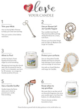 Carica l'immagine nel visualizzatore di Gallery, Yankee Candle Candela profumata in giara media | Biscotto di Natale | Durata Fino a 75 Ore