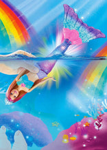 Carica l'immagine nel visualizzatore di Gallery, Barbie Dreamtopia Sirena Luci Scintillanti Bambola (30,4 cm, bionda) con luci che si attivano a contatto con l’acqua e capelli con ciocche rosa, regalo per bambini dai 3 ai 7 anni, HDJ36