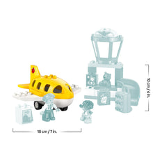 Carica l'immagine nel visualizzatore di Gallery, LEGO DUPLO La prima volta in aeroporto 10443