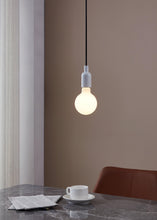 Carica l'immagine nel visualizzatore di Gallery, EGLO LED E27 dimmerabile, lampadina a globo, 7,5 Watt (equivalente