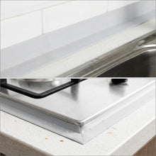 Carica l'immagine nel visualizzatore di Gallery, QWORK® Nastro Sigillante Autoadesivo Impermeabile, 3.8cm x 3.2m, 3 Rotoli – Barriera Anti-Muffa e Umidità per Bordo Vasc