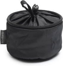 Carica l'immagine nel visualizzatore di Gallery, Brabantia - Porta Mollette - Accessorio per Stendibiancheria - Contiene Fino a 75 Mollette - Appendere allo Stendibiancheria Oppure al Filo per Stendere - Cestino per Riporre - Black - 16 x 16 x 16 cm