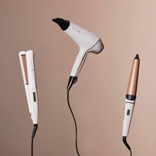Carica l'immagine nel visualizzatore di Gallery, Remington Asciugacapelli Professionale 2400W - Teconologia OPTIheat per risultati di lunga durata - 3 accessori styling,