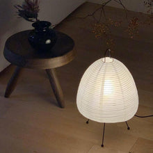 Carica l'immagine nel visualizzatore di Gallery, Lampada da Tavolo in Carta di Riso, Lampada da Comodino Minimalista con Paralume Bianco, Attacco E27 e Interruttore, Luc