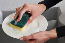 Carica l'immagine nel visualizzatore di Gallery, Spontex 6 Stop Grease, Spugna Abrasiva in formato convenienza, Dotata di Tecnologia Stop Grease sulla Fibra, Formato da 