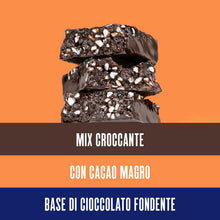 Carica l'immagine nel visualizzatore di Gallery, Enervit Protein Pasto Crunchy Dark, Barretta Sostitutiva del Pasto al Cacao Ricca in Proteine e Fibre Senza Glutine, 6 B