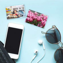 Carica l'immagine nel visualizzatore di Gallery, KODAK Carta Fotografica autoadesiva da 2x3 Zink (50 Fogli) - Compatibile con Fotocamera istantanea Printomatic