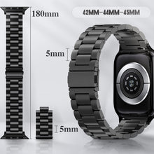 Carica l'immagine nel visualizzatore di Gallery, Cinturino Compatibile con Apple Watch 45mm 44mm 42mm per Donna e Uomo, in Acciaio Inossidabile Metallo per Serie 8 7 6 5