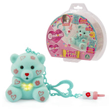 Carica l'immagine nel visualizzatore di Gallery, Giochi Preziosi COCCOLOTTI, Orso interattivo, Che ti fa baciare, Effetti luminosi, Modello Verde, Per bambini dai 3 anni, CCL091