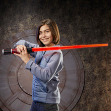 Carica l'immagine nel visualizzatore di Gallery, Star Wars Hasbro, Lightsaber Forge Kyber Core, Spada Laser Giocattolo Rossa Elettronica del Personaggio Darth Vader, Des