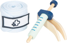 Carica l'immagine nel visualizzatore di Gallery, small foot Set da Gioco del Dottore in Legno, Gioco di Ruolo di Alta qualità, per Bambini a Partire dai 3 Anni, 12548