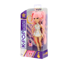 Carica l'immagine nel visualizzatore di Gallery, K-POP IDOL Bambola Yuni Bambole alla moda Stile K-Pop Moonlight, capelli rosa intrecciati. 3 accessori per creare outfit