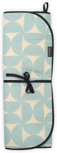 Carica l'immagine nel visualizzatore di Gallery, Brabantia Coperta da stiro con 6 strati, Tavola da stiro resistente al calore con base antiscivolo, Accessori lavanderia da portare in viaggio, Fresh Breeze, 65 x 1 x 120 cm