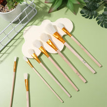 Carica l'immagine nel visualizzatore di Gallery, PartyKindom 8 pennelli per impollinazione manuale per piante grasse e alberi da frutto, strumento portatile per impollinazione delle api per la cura del giardino e delle piante