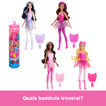 Carica l&#39;immagine nel visualizzatore di Gallery, Barbie - Color Reveal Serie Ballerina assortimento, Bambole ispirate al Balletcore con 6 Accessori a Sorpresa da Scoprire con Effetto Cambia Colore, Giocattolo per Bambini, 3+ Anni, HRK17