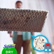 Carica l'immagine nel visualizzatore di Gallery, Swiffer Dry Panni Cattura Polvere, 120 Panni, Cattura e Intrappola Polvere e Sporco, Ottimo per i Peli di Animale, per Tutti i Tipi di Pavimenti, Maxi Formato