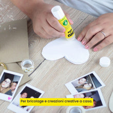 Carica l'immagine nel visualizzatore di Gallery, UHU stic Spongebob, Colla Stick 8,2 g, Edizione Limitata collezionabile, Formula 98% Naturale, Confezione da 5 Pezzi