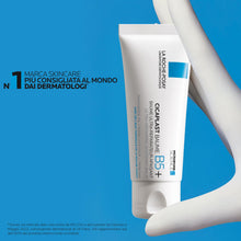 Carica l'immagine nel visualizzatore di Gallery, La Roche-Posay Cicaplast Baume B5+, Balsamo Viso e Corpo Riparatore, Adatto a Pelli Secche e Sensibili, Azione Anti-rossore, Effetto Lenitivo, Formula con Tribioma, Pantenolo, Madecassoside, 40 ml