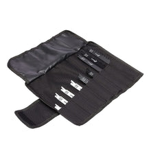 Carica l'immagine nel visualizzatore di Gallery, Amazon Basics Set di lame per sega a gattuccio, con tasca organizer, 32 unità, Bianco e Nero