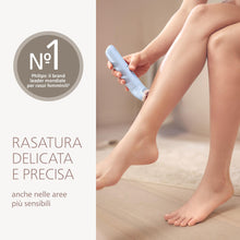 Carica l'immagine nel visualizzatore di Gallery, Philips Lady Shaver Serie 6000 - Rasoio senza filo, Wet &amp; Dry, sistema di rasatura a 3 lame, per corpo e gambe, 80 minut