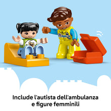 Carica l'immagine nel visualizzatore di Gallery, LEGO DUPLO Ambulanza e autista 10447