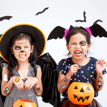 Carica l&#39;immagine nel visualizzatore di Gallery, Leesgel Halloween Decorazioni, 10 Fogli Fluorescenti Tatuaggi per Bambini Scheletro/Strega/Zucche/Fantasma, Adesivi Gadget Festa Compleanno Accessori Party