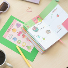 Carica l&#39;immagine nel visualizzatore di Gallery, Grupo Erik: Agenda 2024 2025 Pusheen, Agenda settimanale 2024 2025 A6, 11,5 x 16 cm, 17 mesi Agosto 2024 a Dicembre 2025, Agenda 2024 2025 piccola, Diario Pusheen 2024 2025
