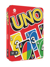 Carica l'immagine nel visualizzatore di Gallery, Mattel Games UNO, l'iconico gioco di carte per tutta la famiglia in confezione di metallo da collezione, 112 carte riciclabili per serate di gioco e feste tra amici, giocattolo, 7+ anni, HGB63
