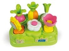 Carica l'immagine nel visualizzatore di Gallery, Clementoni - Banchetto in Plastica con 6 Elementi da Inserire, Baby Garden, Gioco per Bambini per lo Sviluppo di Coordinazione e Manualità, Regalo Bambini 0-36 Mesi, 17277