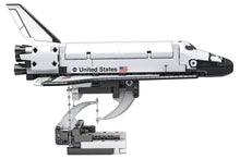 Carica l'immagine nel visualizzatore di Gallery, Clementoni Scienza e Gioco Build - Shuttle Fluttuante, Set Costruzioni per Bambini 8+ Anni, Laboratorio di Meccanica con