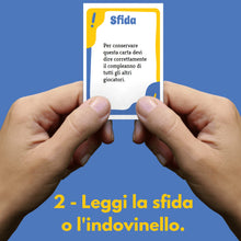 Carica l'immagine nel visualizzatore di Gallery, Conosci davvero la tua famiglia? Un gioco divertente Pieno di indovinelli, quiz e sfide per scoprire chi conosce meglio la propria famiglia! Gioco di società da Tavolo