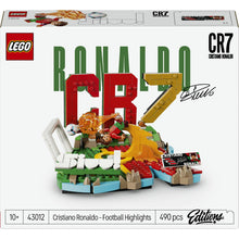 Carica l'immagine nel visualizzatore di Gallery, LEGO Editions Cristiano Ronaldo – Highlights calcistici 43012