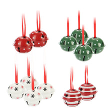 Carica l'immagine nel visualizzatore di Gallery, com-four® 12 decorazioni natalizie da appendere 4 cm Ø - campanelle in metallo da appendere - campanelle decorative in latta come pendenti per finestre, porte e alberi di Natale (verde bianco rosso)