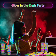 Carica l'immagine nel visualizzatore di Gallery, Kangtaixin Braccialetti luminosi fluorescenti - bracciali luminosi Bambini - 100 Bagliore Colorato Bastoni Bulk con 100 Connettori per Party, Feste Carnevale