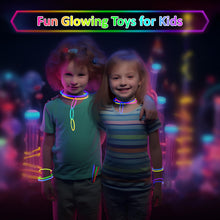 Carica l'immagine nel visualizzatore di Gallery, Kangtaixin Braccialetti luminosi fluorescenti - bracciali luminosi Bambini - 100 Bagliore Colorato Bastoni Bulk con 100 Connettori per Party, Feste Carnevale