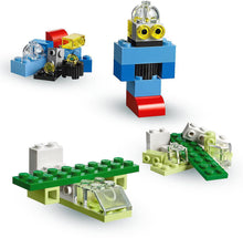 Carica l&#39;immagine nel visualizzatore di Gallery, LEGO Classic Valigetta Creativa, Contenitore Mattoncini Colorati con Macchina Giocattolo, Nave, Casa, Castello e Animali da Costruire, Giochi per l&#39;Apprendimento per Bambini e Bambine da 4 Anni 10713