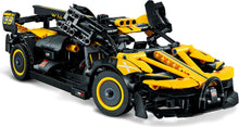 Carica l&#39;immagine nel visualizzatore di Gallery, LEGO Technic Bugatti Bolide, Kit di Costruzione Macchina Giocattolo da Corsa, Modellino Auto Supercar, Giochi per Bambini, Bambine, Ragazzi e Ragazze da 9 Anni, Idee Regalo da Collezione 42151