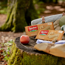 Carica l'immagine nel visualizzatore di Gallery, Loacker, Classic Peanut Butter, Wafer al Burro d'Arachidi, 175g