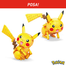 Carica l'immagine nel visualizzatore di Gallery, Mega Pokémon - Pikachu, Personaggio da Costruire con 211 mattoncini, Alto 10+ cm e con Dettagli Elettro sulle guance, da Collezionare ed esporre, Giocattolo per Bambini, 7+ Anni, GMD31