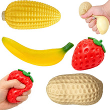 Carica l'immagine nel visualizzatore di Gallery, Squishy Set 4 Pezzi – Crunchy Squishy Erdbeere, Squishy Banane, Erdnuss Squishy, Squishy Morbidi a Rimbalzo Lento Antist