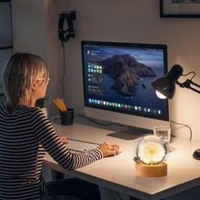 Carica l'immagine nel visualizzatore di Gallery, Sfera di cristallo, luce notturna, 6 cm, fiore di leone, lampada da notte con base in legno USB, ideale come regalo per 