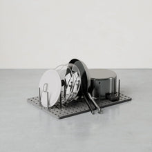 Carica l'immagine nel visualizzatore di Gallery, Umbra Peggy Vassoio Organizer, salvaspazio, Grigio scuro