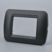Carica l'immagine nel visualizzatore di Gallery, 10 Pezzi Placca Plastica Ovale, 3 Moduli Posti Per Scatola 503, Compatibile Con Bticino Living Light, Colore Nero, Serie