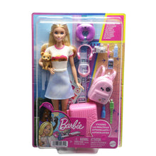 Carica l&#39;immagine nel visualizzatore di Gallery, Barbie - Set da Viaggio Malibu, Bambola e Accessori, con Cagnolino e Oltre 10 Pezzi, valigie funzionanti Incluse, Giocattolo per Bambini 3+ Anni, HJY18