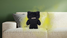 Carica l'immagine nel visualizzatore di Gallery, Fuggler Fart Face, assortimento Serie 1 da 23 cm di ZURU, peluche Funny Ugly Monster (Munch Munch – Black long)