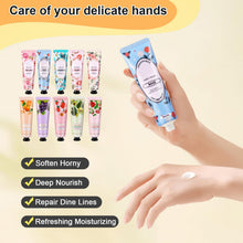 Carica l'immagine nel visualizzatore di Gallery, 40 Pack Creme per Le Mani Set Regalo di Natale, Mani Secche e Screpolate Piedi Corpo Idratante Profumo per Mani Piedi Giorno Notte Crema Idratante- Assorbe Rapidamente, Buon Odore, Non unge (1200 ml)