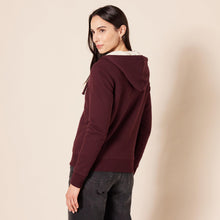 Carica l'immagine nel visualizzatore di Gallery, Amazon Essentials Giacca con Cappuccio a Cerniera Intera in Pile Foderata in Sherpa (Taglie Forti Disponibili) Donna, Bordeaux, M