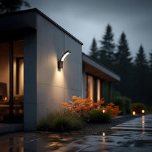 Carica l'immagine nel visualizzatore di Gallery, Maclean MCE343 Lampada da Facciata LED Esterno Elegante Risparmio Energetico Resistente Condizioni Atmosferiche IP54 400